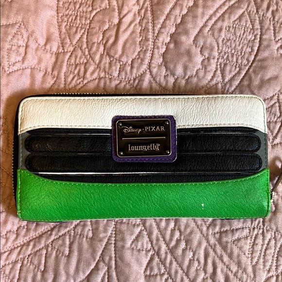 Space Rangers Themed Wallet - Picture 2 of 7